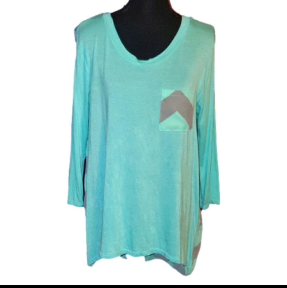 Mint and grey chevron top